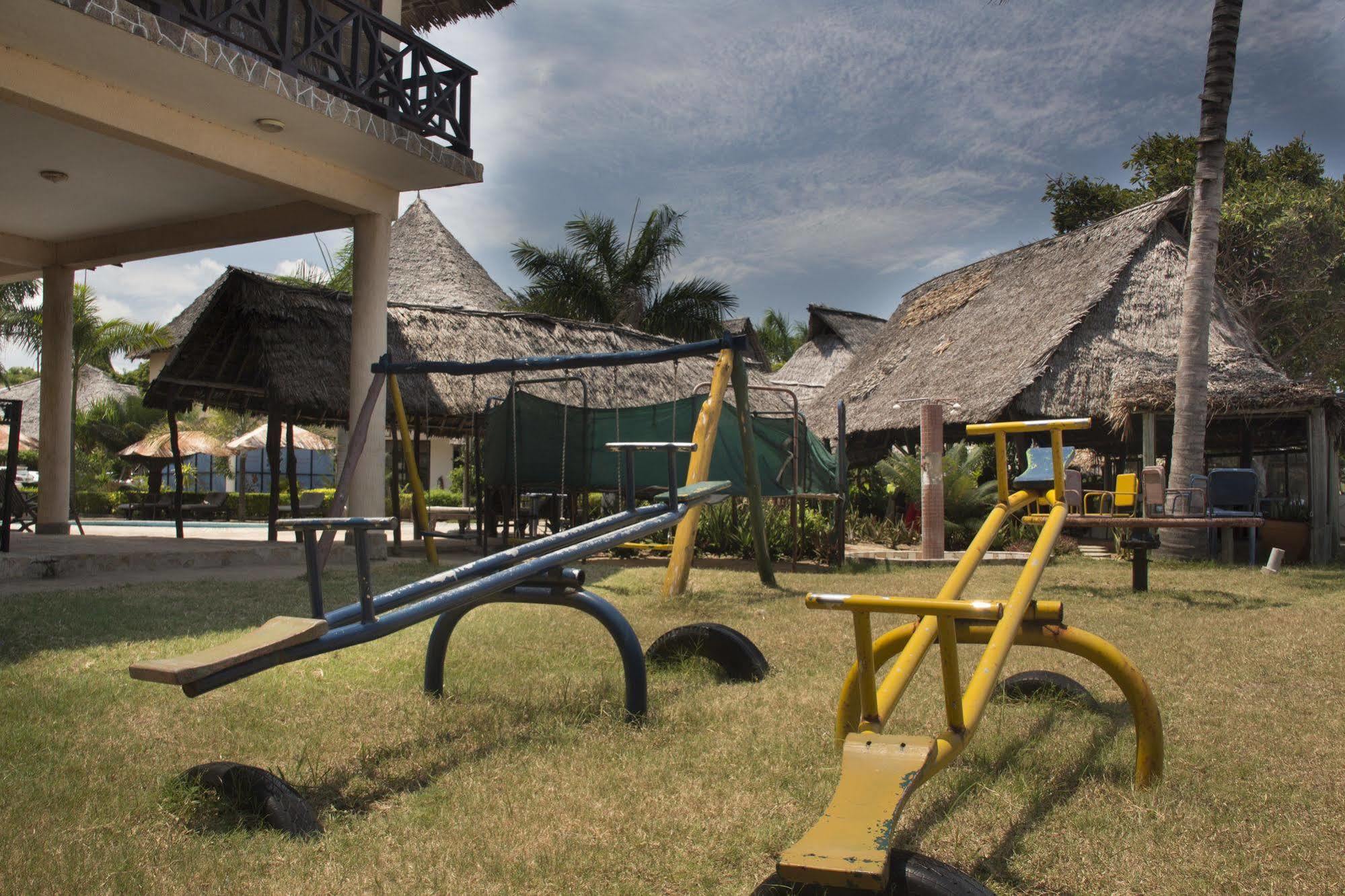 Millennium Sea Breeze Resort Bagamoyo Exterior photo