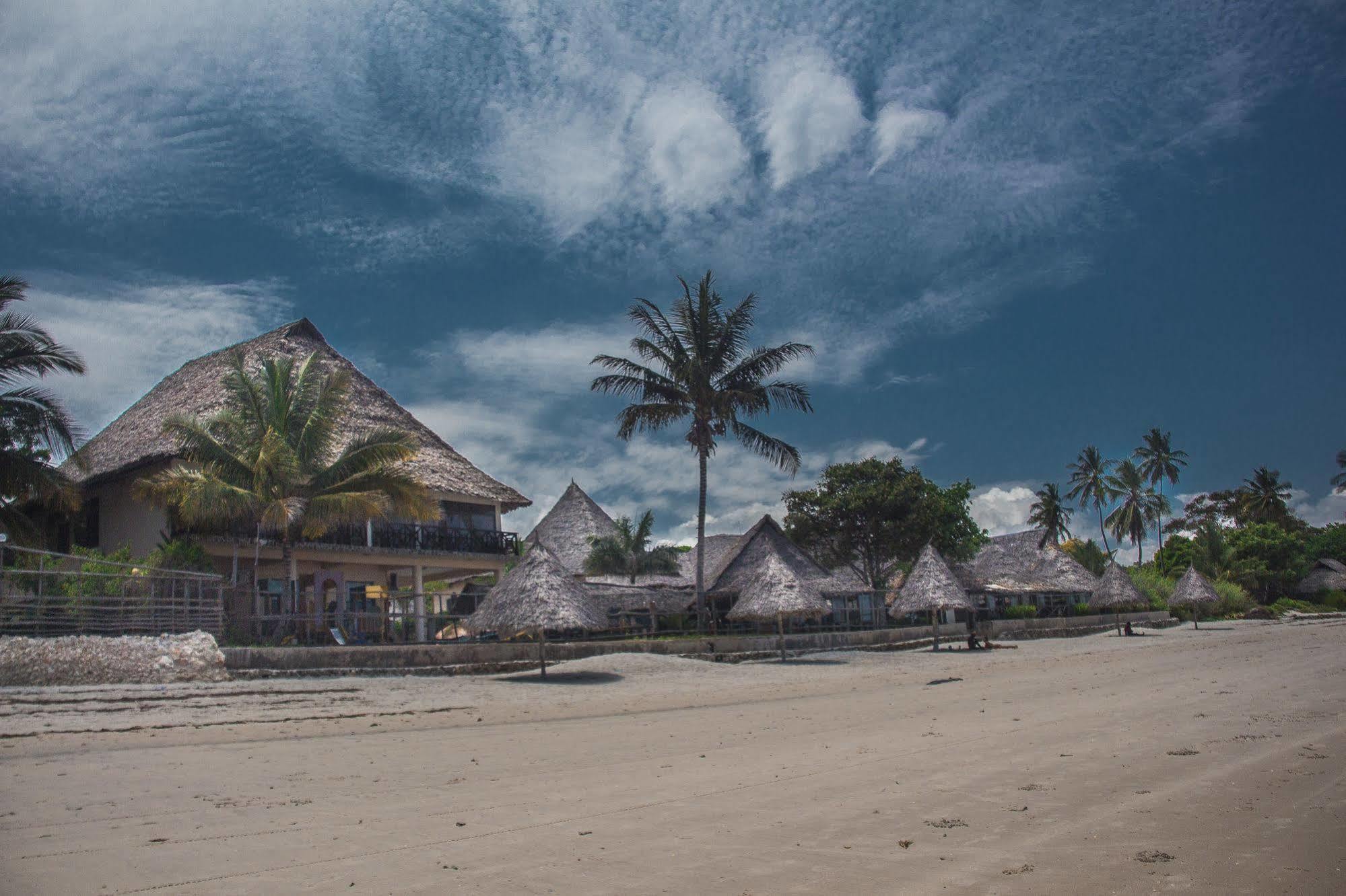 Millennium Sea Breeze Resort Bagamoyo Exterior photo