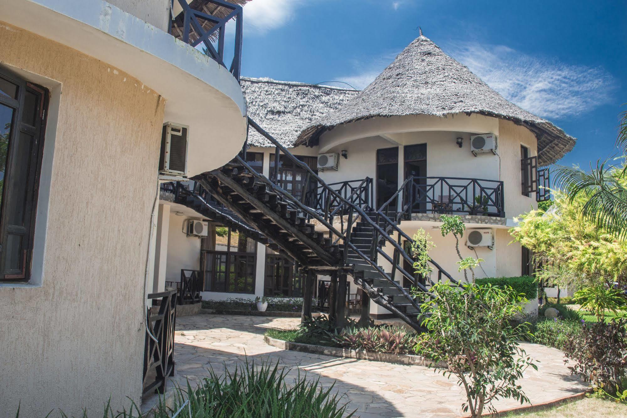 Millennium Sea Breeze Resort Bagamoyo Exterior photo