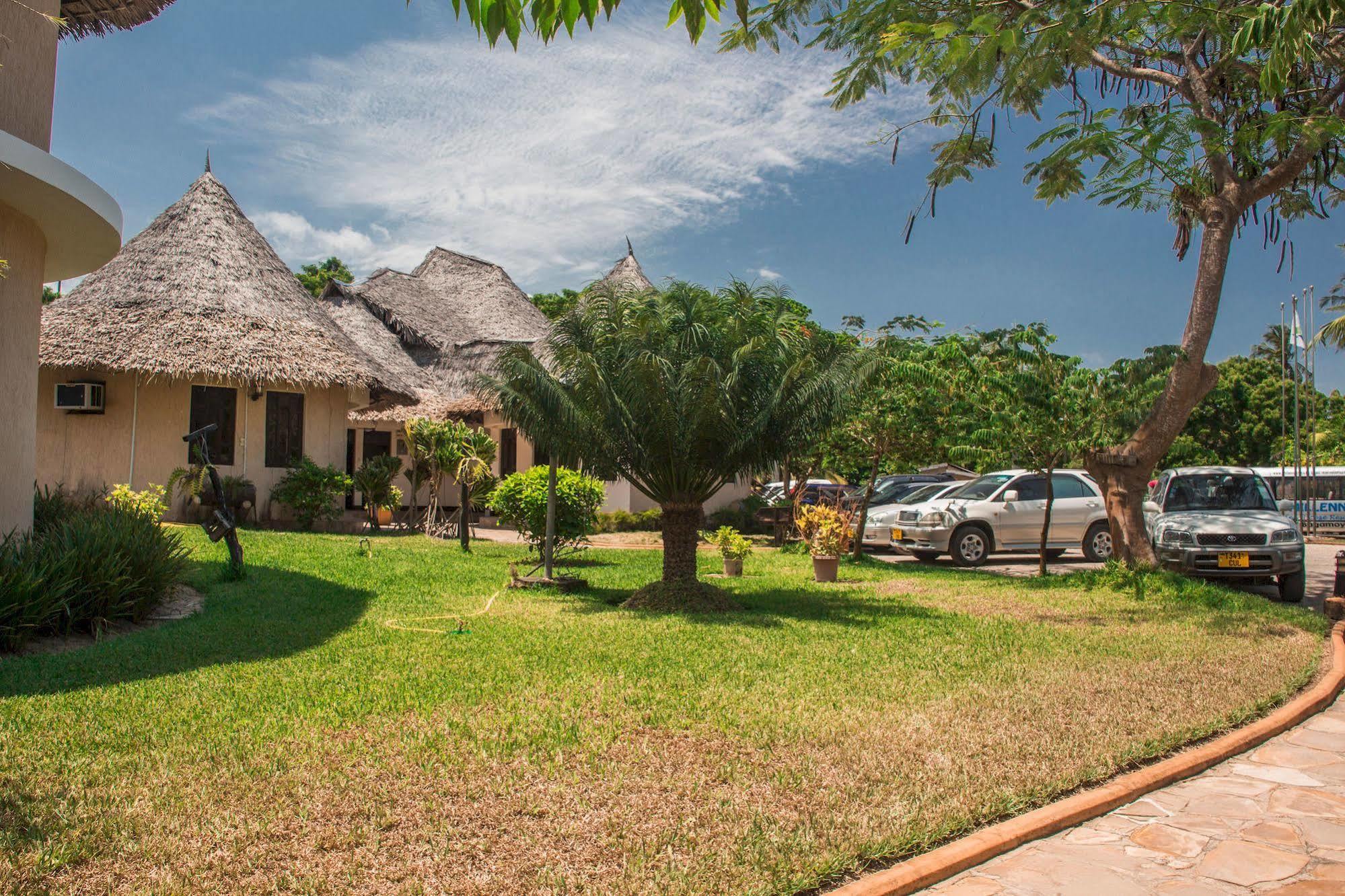 Millennium Sea Breeze Resort Bagamoyo Exterior photo