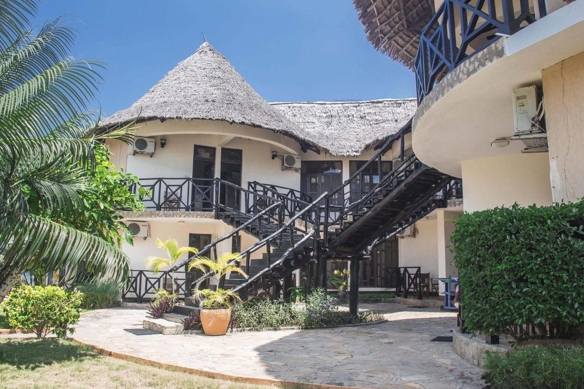 Millennium Sea Breeze Resort Bagamoyo Exterior photo